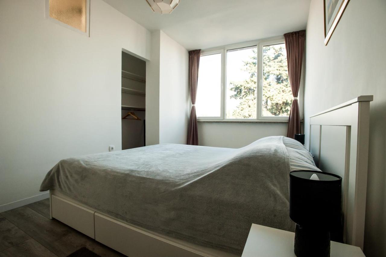 זאדאר Apartment Little Violet - Balcony & Free Parking מראה חיצוני תמונה